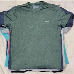Columbia T shirts 28 pieces