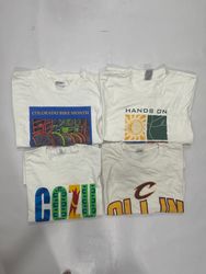 Bedrucktes T-SHIRT