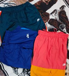 PANTALONES DE CHÁNDAL NIKE 34PCS