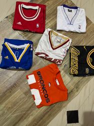 Lot en gros – Maillots de sport (NHL & NBA)