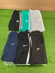 Pantalons de jogging Nike, adidas