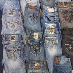 Rock Revival avec d'autres marques Jeans 28-5-25[1..