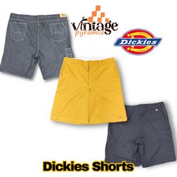 VP219 Dickies Shorts