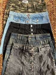 Y2K mini skirt