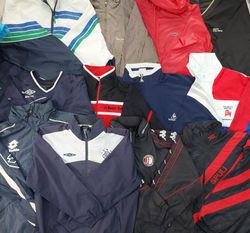 Branded Windbreaker Mixed - 15 Pieces