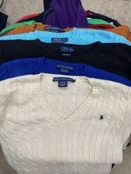 E004 Ralph Lauren Cable Knit Sweaters