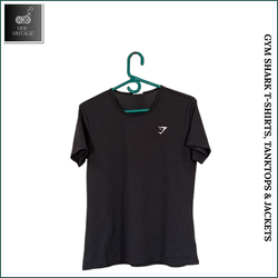 CAMBRES DE GYM SHARK, CAMISETAS SIN MANGAS Y CHAQU..