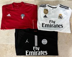 Markenfußballvereins-Trikot