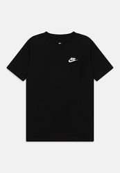 T-shirt Nike