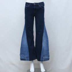 CR-116 Reworked Ladies Levi's Two Tone Denim Flare..