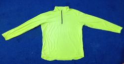Maglietta Vintage Nike a Mezzo Zip – Stile Atletic..