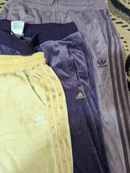 SD0131 - Calças de Veludo Femininas Adidas - 16 Pe..