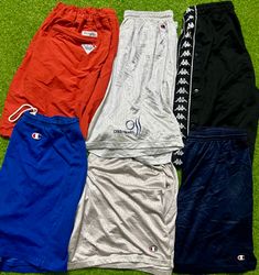 Mix branded short