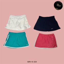Throwback Y2K Nike Skirt | Sporty Spice Look (GRV-..