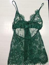 Lingerie estilo Y2K