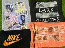 Unbranded graphic Tees