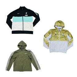 Veste de survêtement Nike et adidas