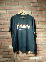 T-shirt Thrasher et Santacruz