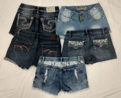IQ0214 Y2K Retro Micro Mini Shorts
- 10 Pieces