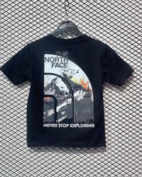 Les t-shirts The North Face
