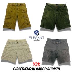 Y2K Girlfriend in Cargo Shorts - 10 pieces - EV042..