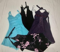 Robes de bal Y2K IQ0236 - 08 pièces
