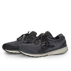 Zapatos Brooks