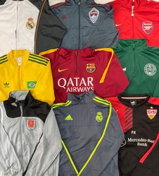 Branded Club / Country Track Jacket - 14 Pieces
