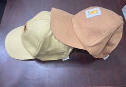 Berretti in stile rework di Carhartt
