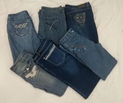IQ0269 Y2K Retro Style Mix Jeans -
15 Pieces