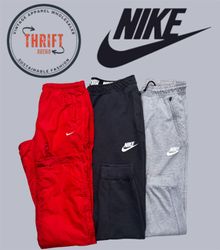 T1110 Nike Track Pants