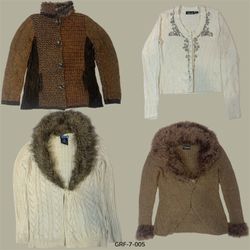 Buttoned Bliss | Y2K Retro Knitwear Staple (GRF-7-..