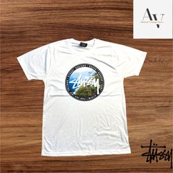 Camiseta gráfica estilo refeito litoral Stussy