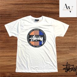 T-shirts Stock Dot estilo refeito pela Stussy