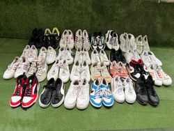 Mix brand sneakers