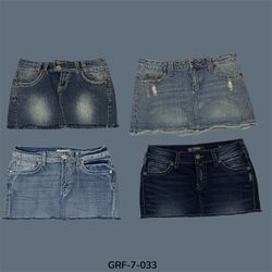 Y2K Mini Skirt | Retro Vibes & It-Girl Energy (GRF..