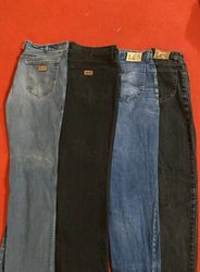 Jeans de marques mélangées