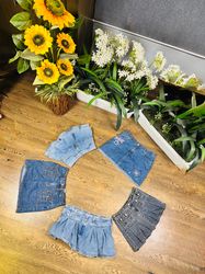 Schöne Denim-Minirocke