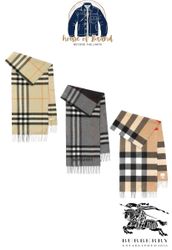 Cachecóis Burberry