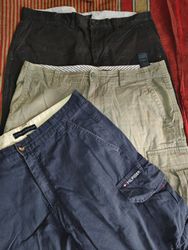 トミーヒルフィガーのショーツ
