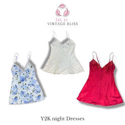 Vintage Silk-Feel Night Dress – Soft & Elegant Sle..