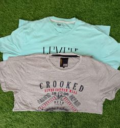 Camisetas de marca mixta UN001