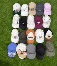 Casquettes de marques mélangées
