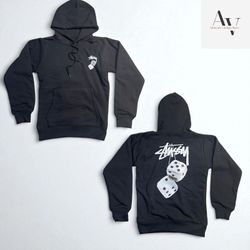 Felpa grigia con dadi pelosi rielaborata da Stussy