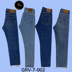 Vintage Levi’s Jeans – Authentic Y2K Denim from th..