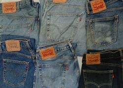 Jean Levi's 505