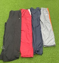 NIKE | TRACKPANT | 287