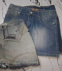 Y2K Mini Skirts
