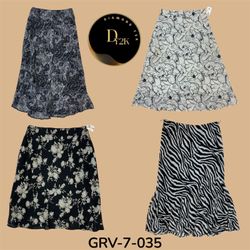 Vintage-Inspired Black and White Flowy Skirt (GRV-..