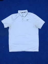 Camisas polo brancas da Nike